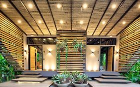 Awa Beachfront Hotel